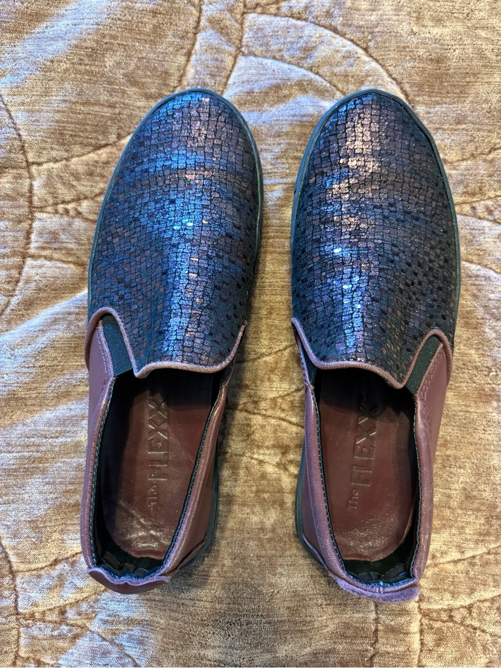 The Flexx Slip-On Shoes in Metallic Black and Purple